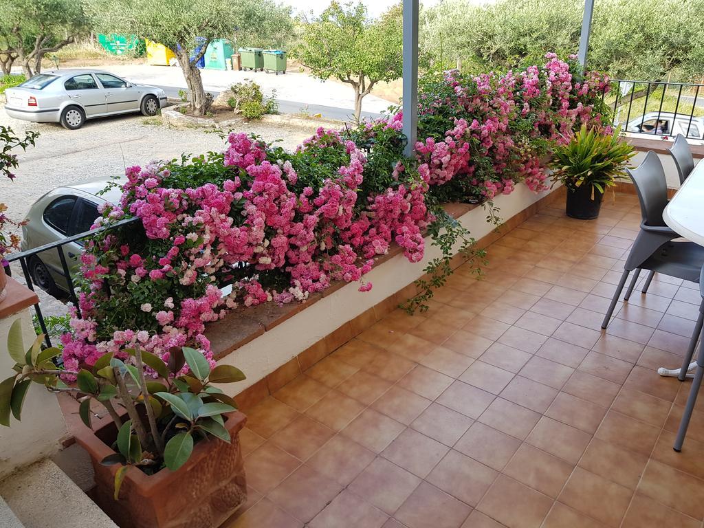 Hostal Ondina Begur Εξωτερικό φωτογραφία